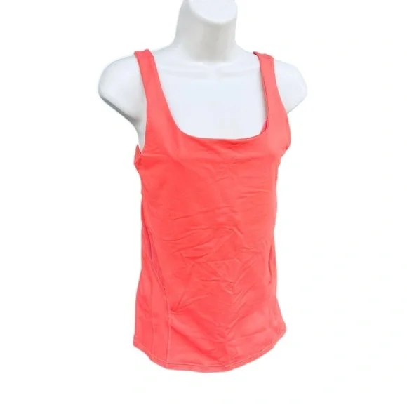 Lululemon Rise and Flow Tank Sz 8 In Cape Red Luxtreme - Picture 8 of 12
